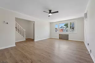 31 Blakely Pl, Garfield, NJ 07026 - Photo 12