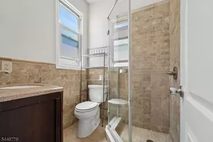 31 Blakely Pl, Garfield, NJ 07026 - Photo 10