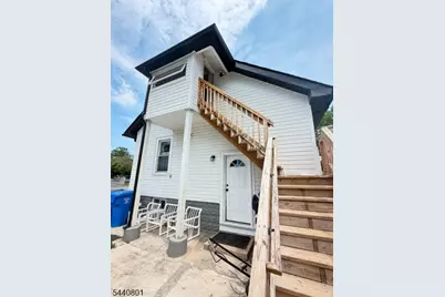 273 Avenel St, Woodbridge Township, NJ 07001 - Photo 2