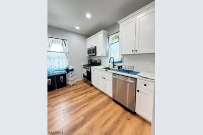 273 Avenel St, Woodbridge Township, NJ 07001 - Photo 10