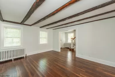 30 Stiles Ave, Morris Plains, NJ 07950 - Photo 8