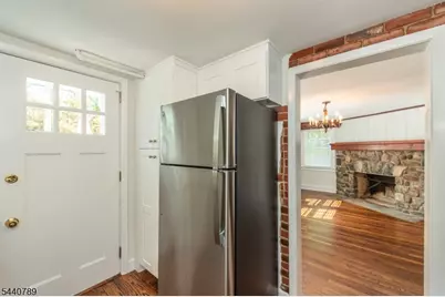 30 Stiles Ave, Morris Plains, NJ 07950 - Photo 16