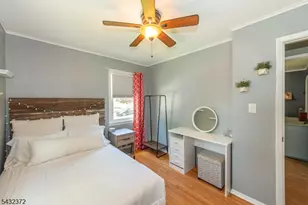 26 Lakeview Rd, Sparta Township, NJ 07871 - Photo 20
