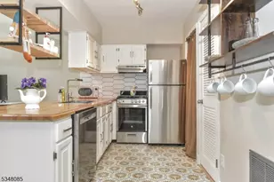 3 Davos Dr, Vernon, NJ 07462 - Photo 1