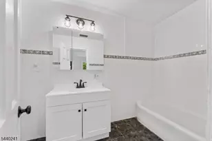 589 Westminster Ave, Elizabeth, NJ 07208 - Photo 12