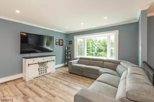 646 Reba Rd, Mount Arlington, NJ 07850 - Photo 10