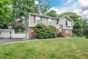 646 Reba Rd, Mount Arlington, NJ 07850 - Photo 1