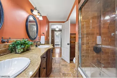 14 Beach St, East Hanover Township, NJ 07936 - Photo 16