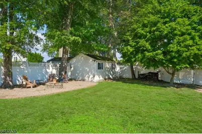 14 Beach St, East Hanover Township, NJ 07936 - Photo 24