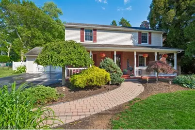 14 Beach St, East Hanover Township, NJ 07936 - Photo 2