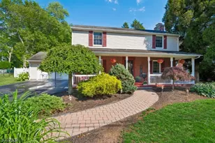 14 Beach St, East Hanover Township, NJ 07936 - Photo 2