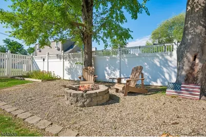 14 Beach St, East Hanover Township, NJ 07936 - Photo 22
