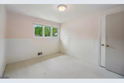18 Arlington Dr, Livingston, NJ 07039 - Photo 26