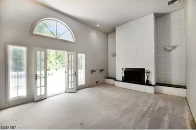 18 Arlington Dr, Livingston, NJ 07039 - Photo 16