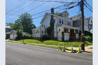 66 Becker Ter, Irvington, NJ 07111 - Photo 2
