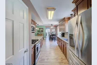 13 Southland Drive, Hillsborough Township, NJ 08844 - Photo 10