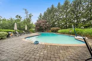1 Oak Grove Rd, Raritan Township, NJ 08822 - Photo 26