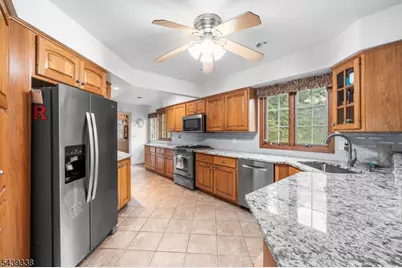 1 Oak Grove Rd, Raritan Township, NJ 08822 - Photo 10