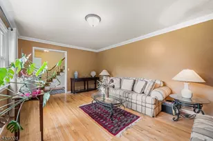 1 Oak Grove Rd, Raritan Township, NJ 08822 - Photo 6
