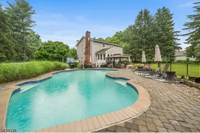 1 Oak Grove Rd, Raritan Township, NJ 08822 - Photo 28
