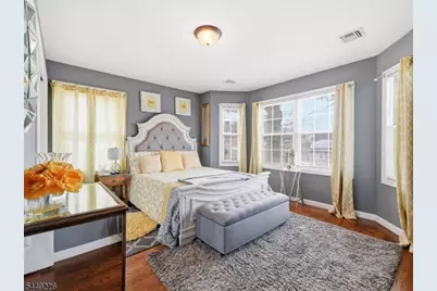 911 Worth Ave, Linden, NJ 07036 - Photo 12