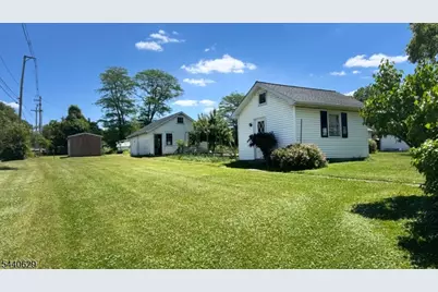 14 Hoffman Rd, Clinton Township, NJ 08833 - Photo 16