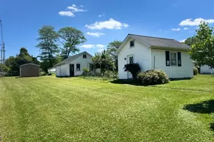 14 Hoffman Rd, Clinton Township, NJ 08833 - Photo 16