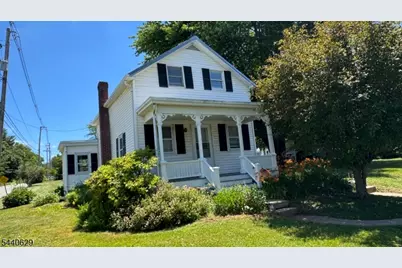 14 Hoffman Rd, Clinton Township, NJ 08833 - Photo 2