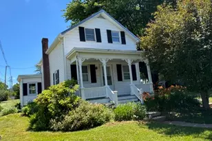 14 Hoffman Rd, Clinton Township, NJ 08833 - Photo 2