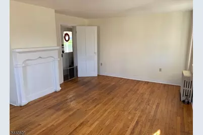14 Hoffman Rd, Clinton Township, NJ 08833 - Photo 4