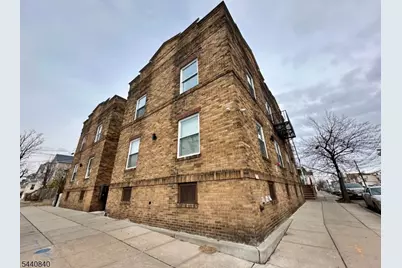 201-205 Marshall St #6, Elizabeth, NJ 07206 - Photo 1