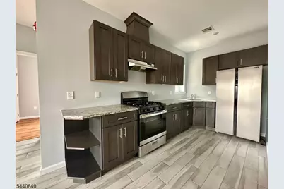 201-205 Marshall St #6, Elizabeth, NJ 07206 - Photo 12
