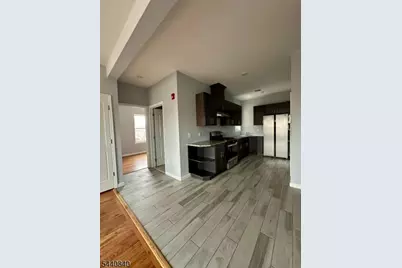 201-205 Marshall St #6, Elizabeth, NJ 07206 - Photo 10