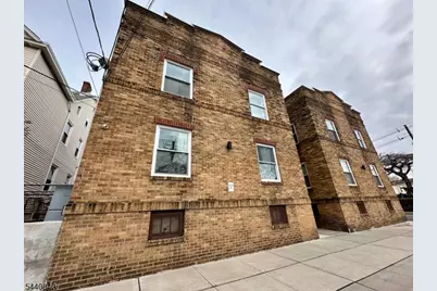 201-205 Marshall St #6, Elizabeth, NJ 07206 - Photo 1