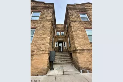 201-205 Marshall St #6, Elizabeth, NJ 07206 - Photo 2