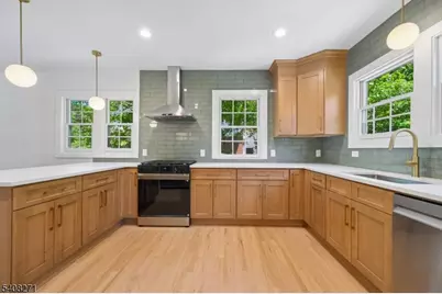 32 S Stanley Rd, South Orange, NJ 07079 - Photo 6