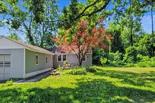 347 Somerset St, Long Hill Township, NJ 07980 - Photo 4