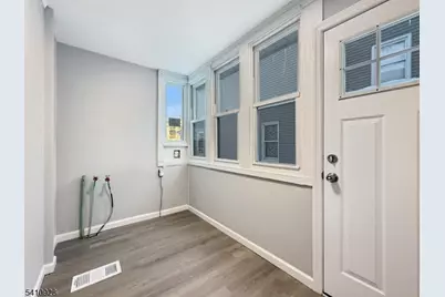 564 Warren St, Phillipsburg, NJ 08865 - Photo 30