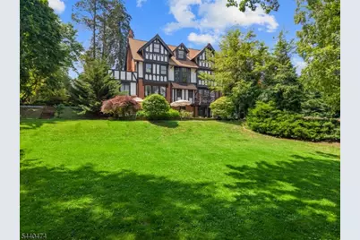 111 Upper Mountain Ave, Montclair, NJ 07042 - Photo 44