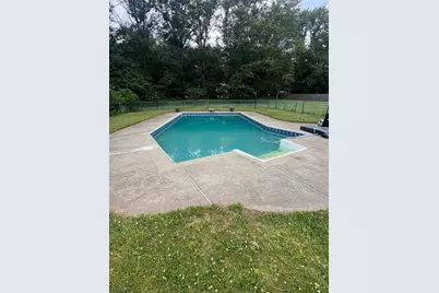 26 Gentry Dr, Washington Township, NJ 07853 - Photo 4
