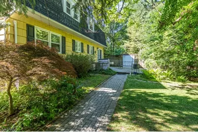 501 Hamilton Dr, Hackettstown, NJ 07840 - Photo 4
