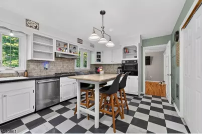 501 Hamilton Dr, Hackettstown, NJ 07840 - Photo 20