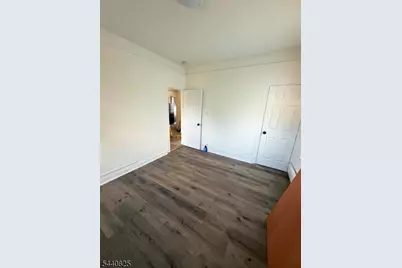 377 N 7th St #2, Newark, NJ 07107 - Photo 8