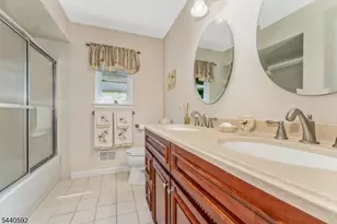 2 Craft Farm Dr, Bridgewater, NJ 08807 - Photo 22