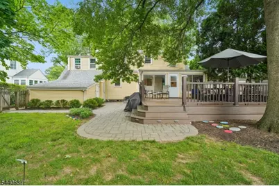 688 Greenbrook Rd, North Plainfield, NJ 07063 - Photo 34