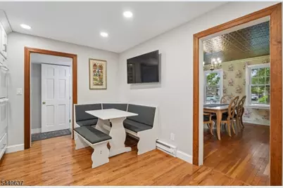 688 Greenbrook Rd, North Plainfield, NJ 07063 - Photo 14