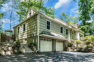 19 McCann Mill Rd, Tewksbury Township, NJ 07979 - Photo 4