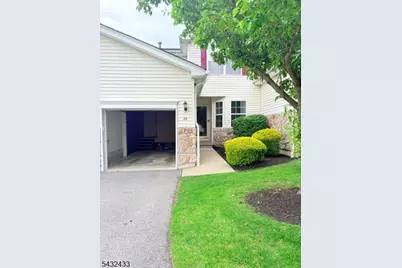 26 Spruce Hills Ct #26, Hamburg, NJ 07419 - Photo 1