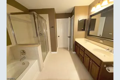 26 Spruce Hills Ct #26, Hamburg, NJ 07419 - Photo 20