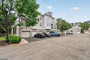169 Winchester Ct, Clifton, NJ 07013 - Photo 2